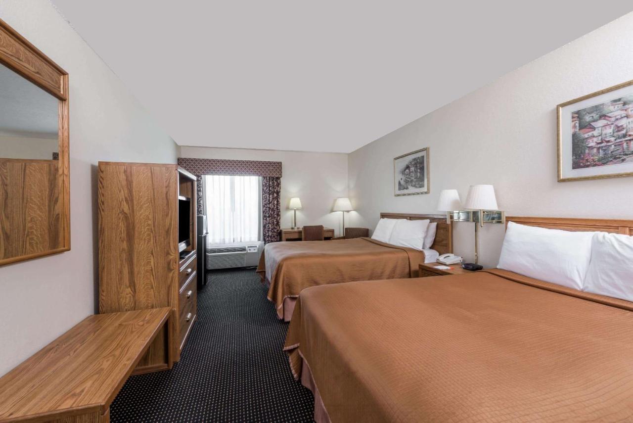 Howard Johnson By Wyndham Iowa La Luaran gambar